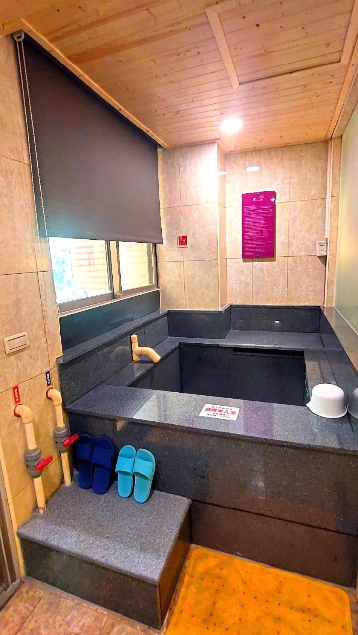 Jin Yong Quan Spa Hotspring Resort Wanli Zewnętrze zdjęcie